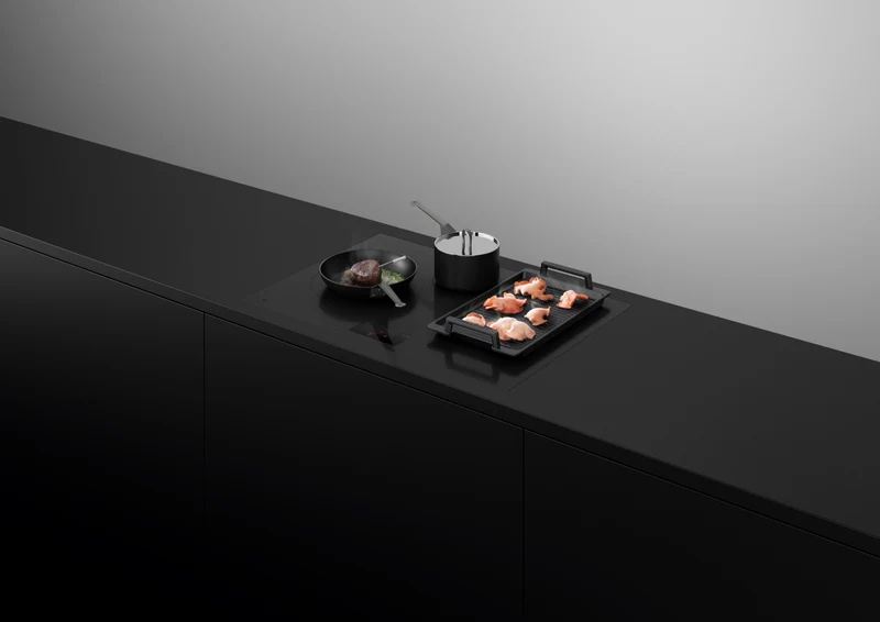 Fisher & Paykel 76cm Series 9 4 Zone Induction Cooktop, with SmartZone
