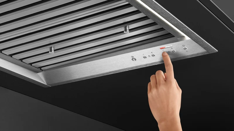 Fisher & Paykel 120cm Series 9 Integrated Insert Wall Rangehood