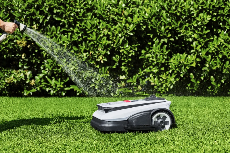 Ecovacs GOAT A2000 LiDAR Pro Robotic Lawn Mower