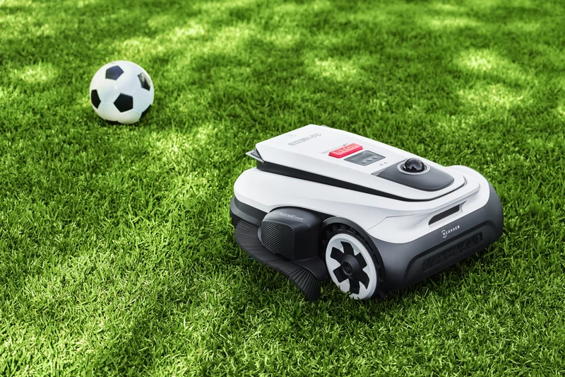 Ecovacs GOAT A2000 LiDAR Pro Robotic Lawn Mower
