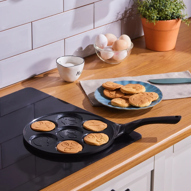 Karaca Fluffy Antihaft-Pfannkuchenpfanne mit Induktionskeramikbeschichtung, 26 cm, schwarz