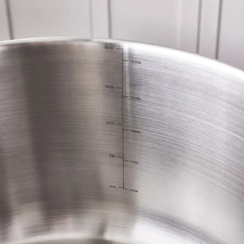 Karaca Elite Edelstahl-Induktions-Kochtopf mit Deckel, 34 cm, Silber