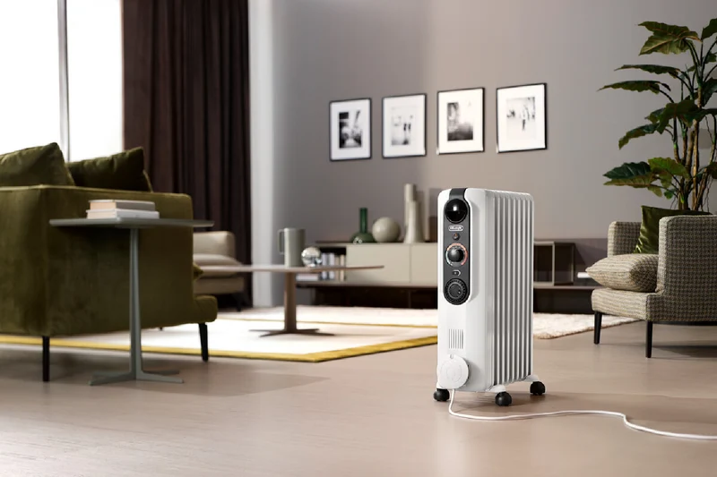 DeLonghi 2000W RadiaS Easytronic Oil Column Heater
