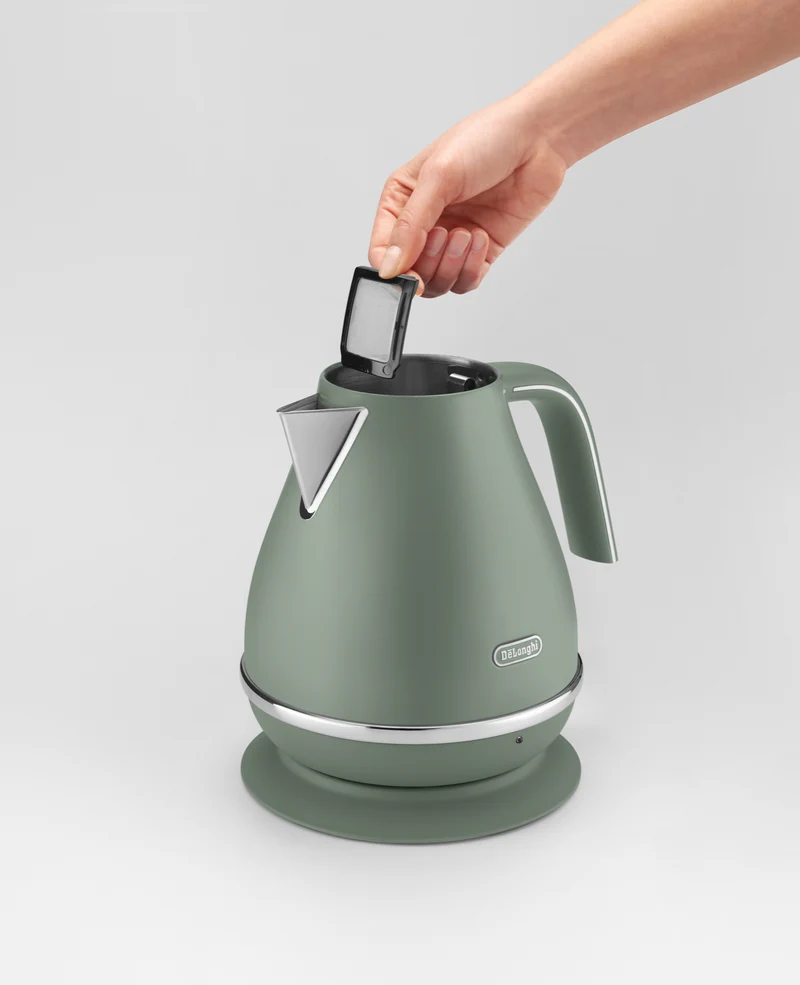 DeLonghi 1.7 Litre Icona Capitals Kettle Copenhagen Green