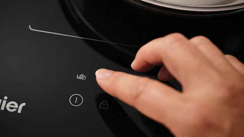 Haier 600 Series 60cm Induction Cooktop, 4 Zone, Dual Flexi Zone, Melt, Black Glass