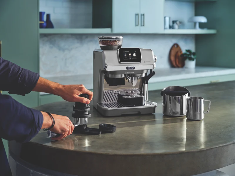 DeLonghi La Specialista Touch Manual Coffee Machine