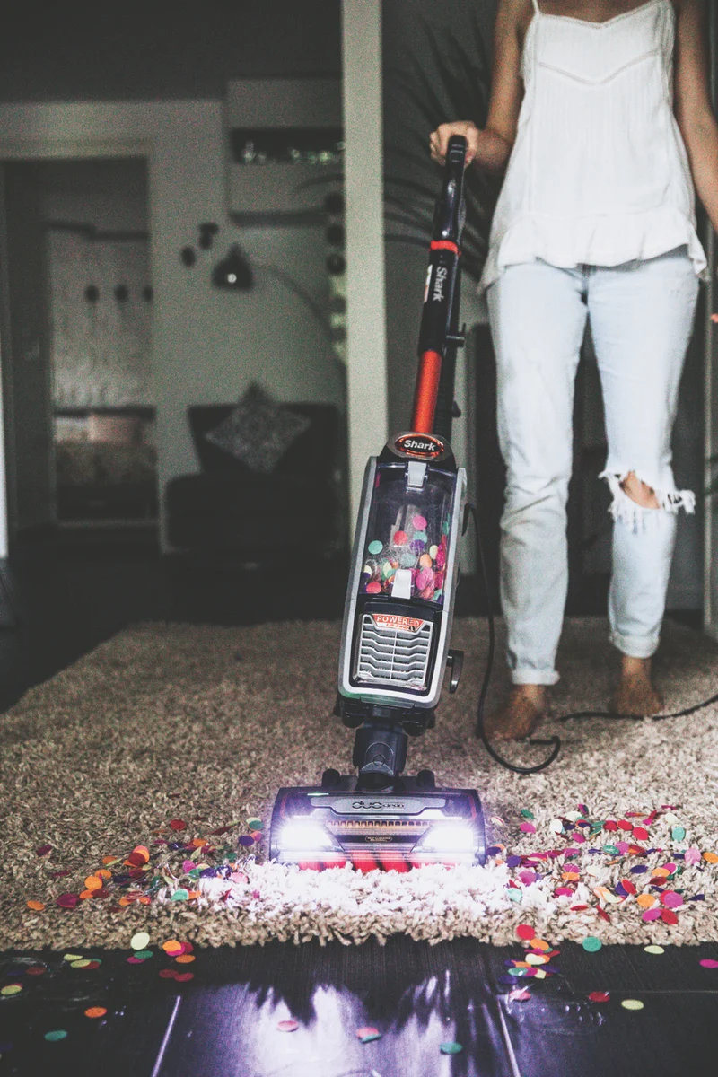 Shark Corded Upright with DuoClean & Self Cleaning Brushroll
