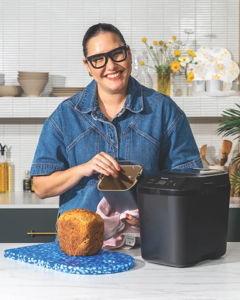 Panasonic Compact Bread Maker Black