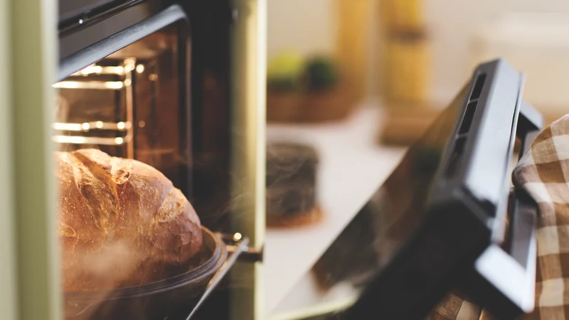 Haier 500 Series 60cm Pyrolytic Oven, 12 Function, Ary Fry, Steam Assist, Stainless Steel