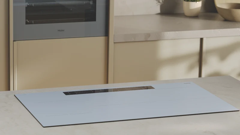 Haier 500 Series 90cm Induction Cooktop, 5 Zone Flexi Zone, Grey Glass