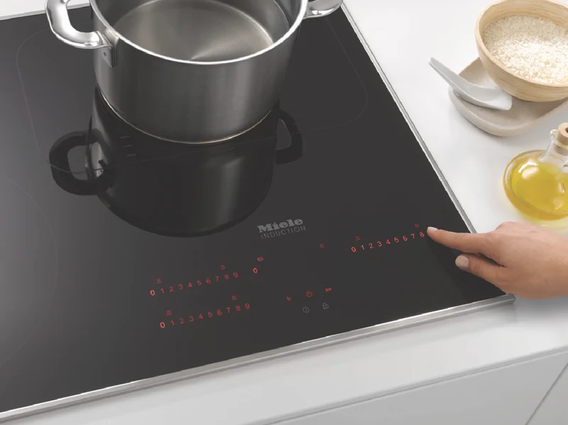 Miele 62cm Induction Cooktop with 2 PowerFlex Cooking Zones and Wi-Fi Connectivity