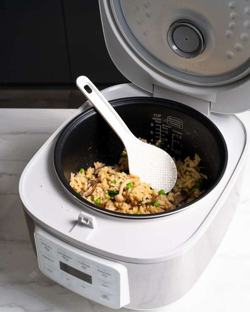 Panasonic 8 Cup Rice And Multi Cooker White/Silver