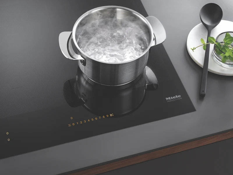 Miele 38cm Induction Cooktop with PowerFlex Cooking Zone