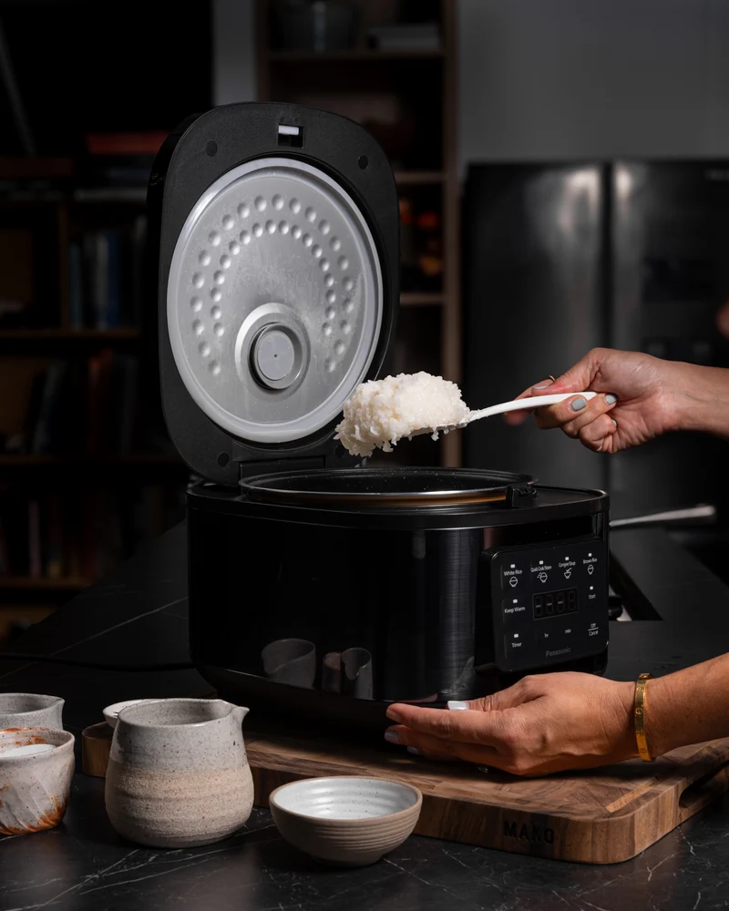 Panasonic 10 Cup Rice And Multi Cooker Black
