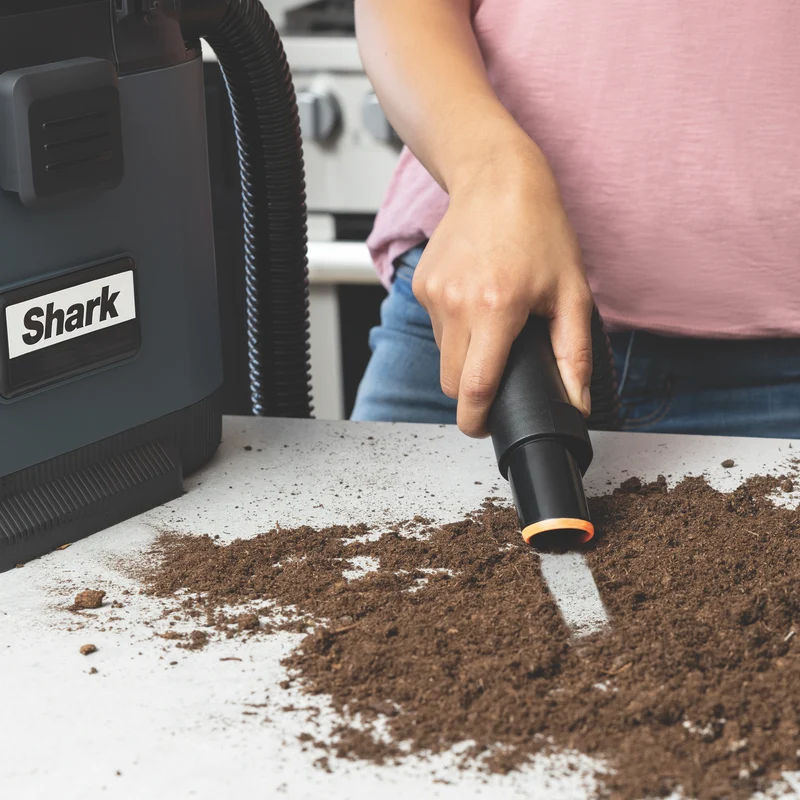Shark MessMaster Portable Wet/Dry Vacuum