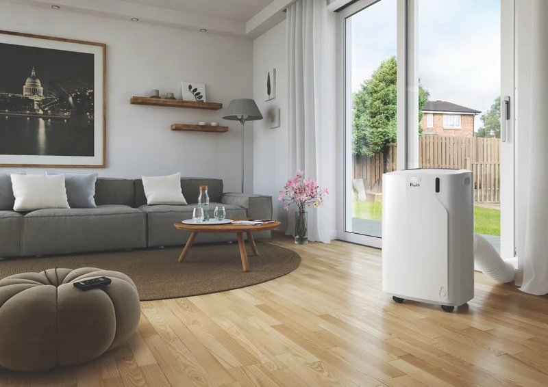 DeLonghi 2.4kw Portable Air Conditioner