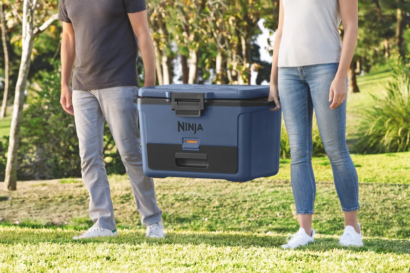 Ninja FrostVault 47L Hard Cooler with Dry Zone - Lakeshore Blue
