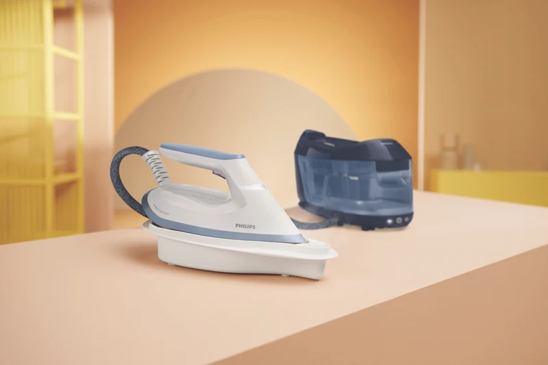 Philips Perfect Care 6000 Series Steam Generator Blue