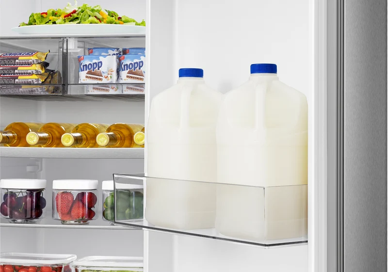 Hisense 649L Side By Side Refrigerator