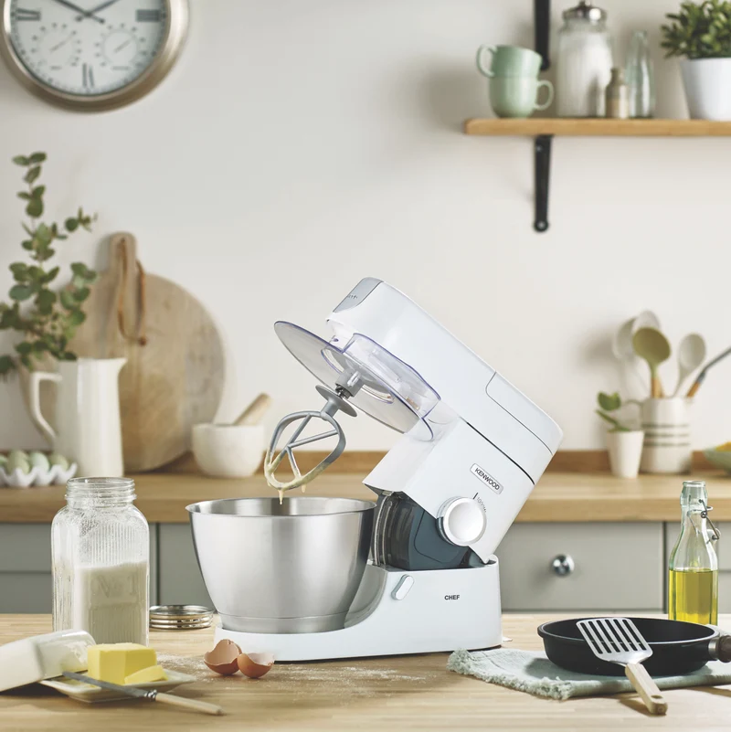 Kenwood Chef Kitchen Machine White