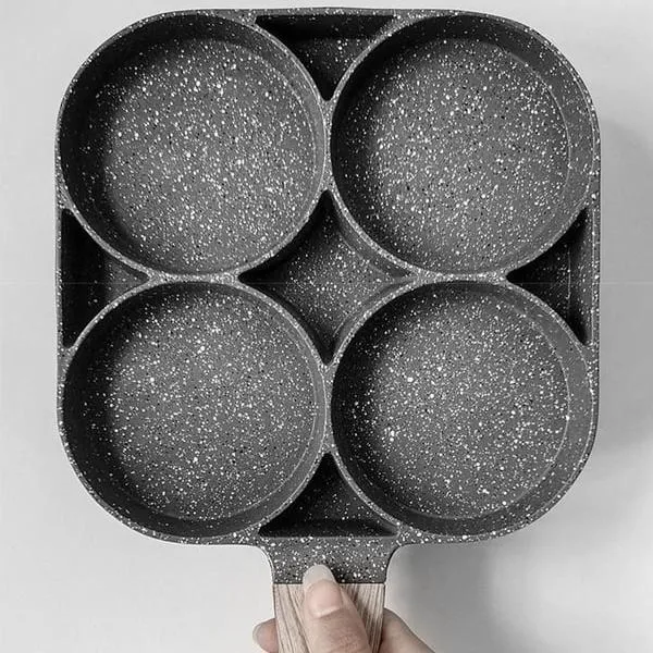 Omelett Pfanne 4 Mulden Antihaft | QuadraSizzle Aluminium Pfanne für Gas & Induktion | Gleichmäßiges Garen