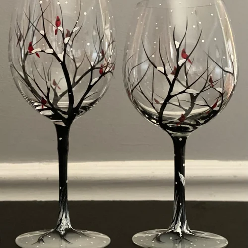Handbemalte Weingläser mit Jahreszeiten-Baum | Künstlerisches Glasdesign | Elegantes Geschenk für Weinliebhaber