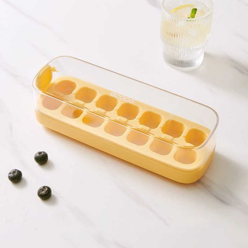 Eiswürfelbereiter mit Druck-Mechanik – ChillForge für perfekte Würfel ohne Kleckern | Stapelbar, leicht zu reinigen | Größen frei wählbar