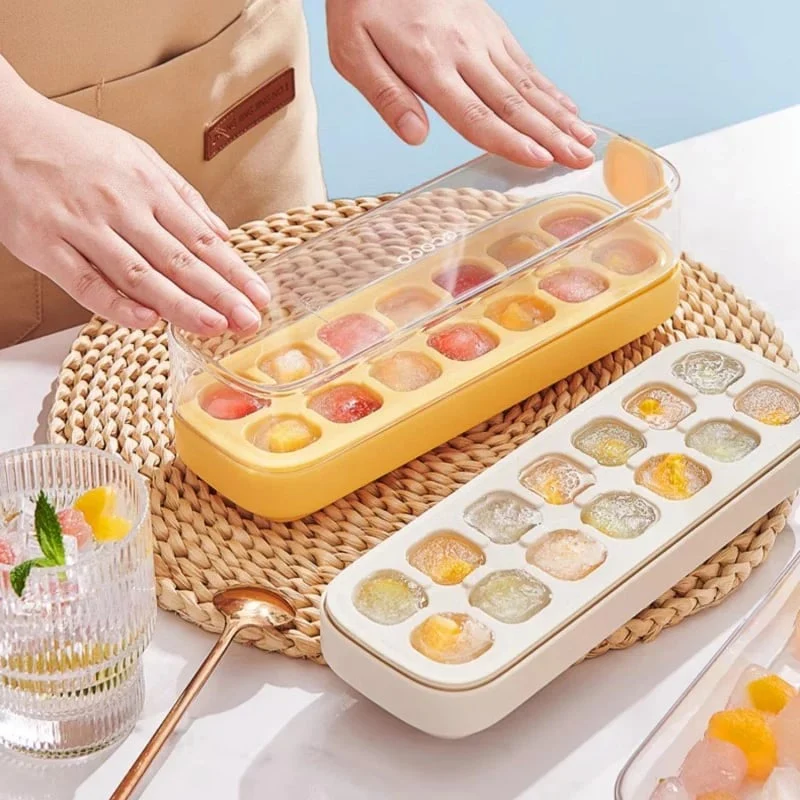 Eiswürfelbereiter mit Druck-Mechanik – ChillForge für perfekte Würfel ohne Kleckern | Stapelbar, leicht zu reinigen | Größen frei wählbar