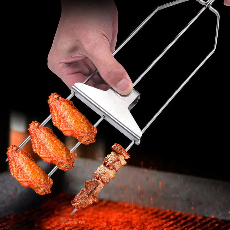 Edelstahl Grillspieße mit 9 Zinken – BlazeTrio für gleichmäßiges Garen von Fleisch, Fisch & Gemüse | Spülmaschinenfest | inkl. Oxford-Tasche