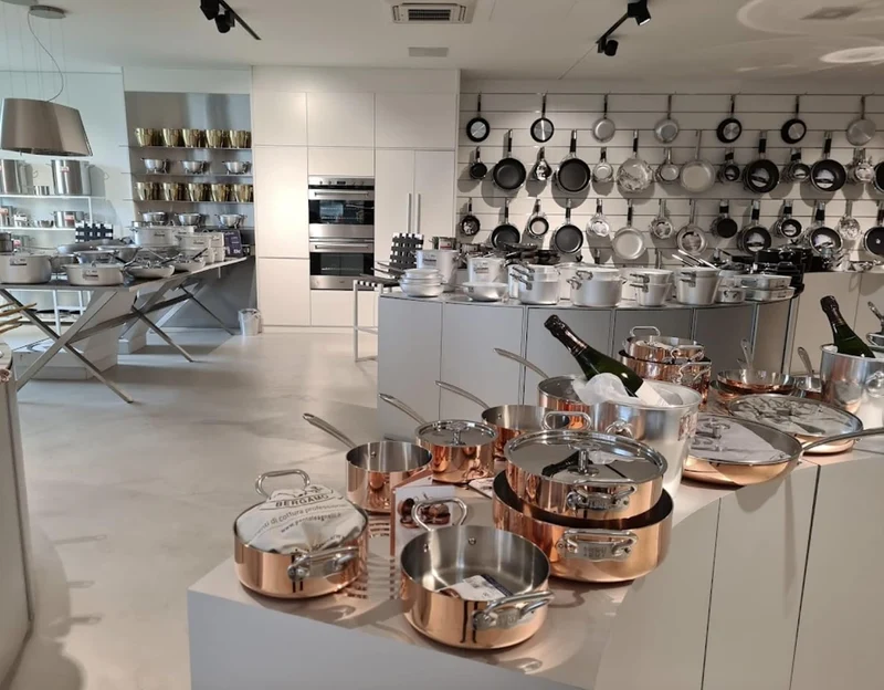 Pentole Agnelli ALIX105ALIN16 Hoher Auflauf mit Stahlgriff, Aluminium-Stahl-Trilaminat zur Induktion