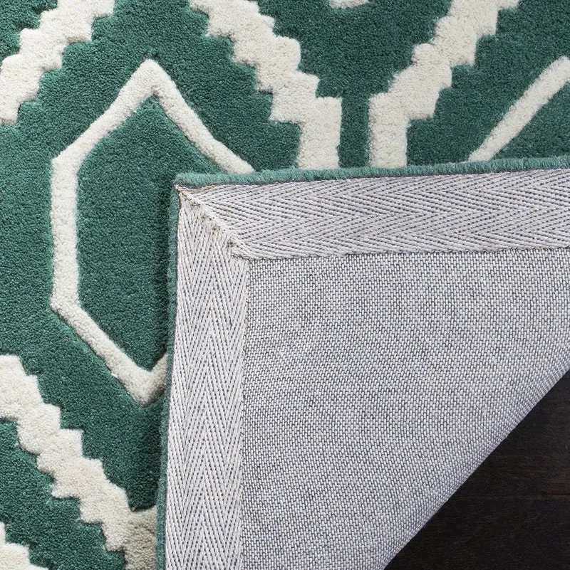 SAFAVIEH Zeitgenössische Teppich für Wohnzimmer, Esszimmer, Schlafzimmer - Chatham Collection, Kurze