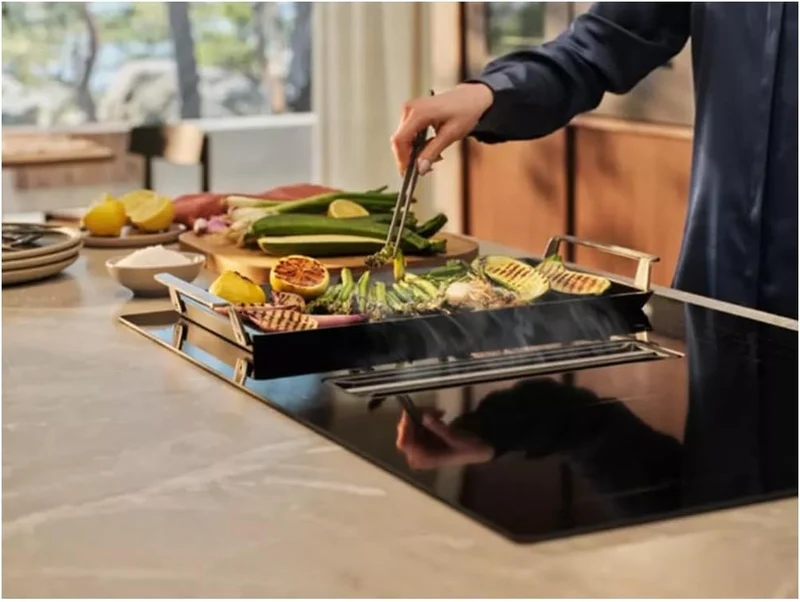 Electrolux Plancha Grill 2.0, Easy2Clean Keramik-Antihaftbeschichtung, optimale Hitzeverteilung für