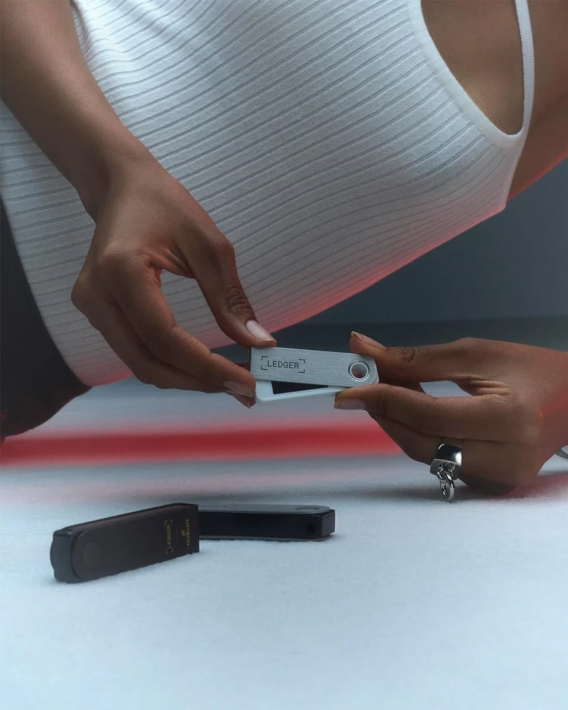 Ledger Familienpaket X: 3 Ledger Nano X Hardware-Wallets für Krypto