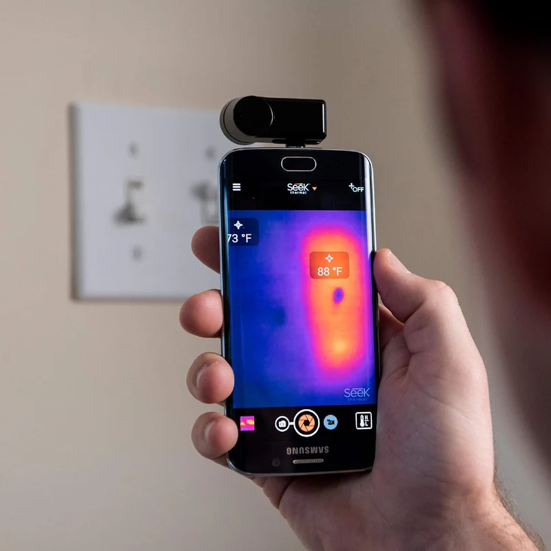 Seek Thermal Compact Wärmebildkamera mit USB-C Anschluss und Wasserdichtem Schutzgehäuse Kompatibel
