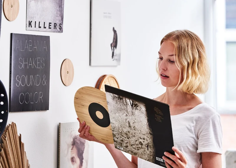 Twelve Inch Schallplatten, das an Ihrer Wand schwebt, Ohne Rahmen Ohne sichtbare Beschläge Original