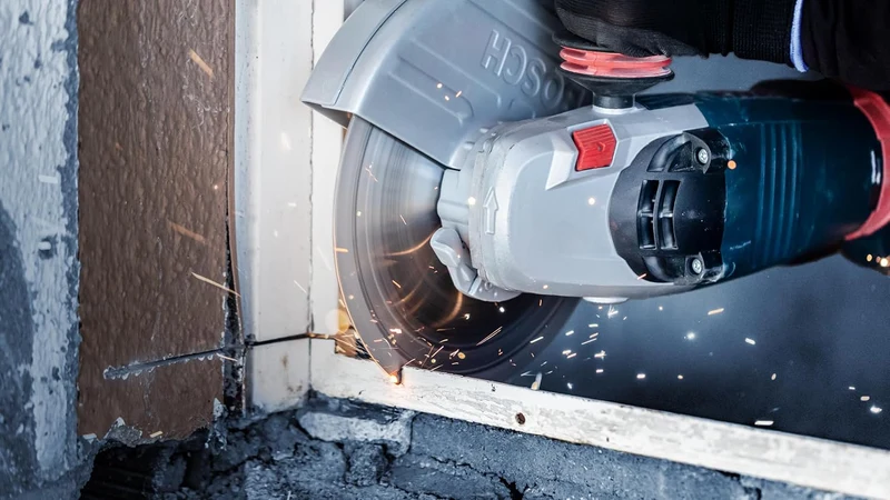 Bosch Professional 1x Expert MultiMaterial Diamanttrennscheiben (für Beton, Ø 230 mm, Zubehör Grosse