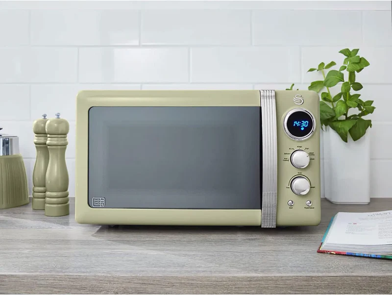 Swan Retro SM22030GNEU Digital Mikrowelle 20L, 5 Leistungsstufen, Auftaufunktion, 60 Minuten Timer,