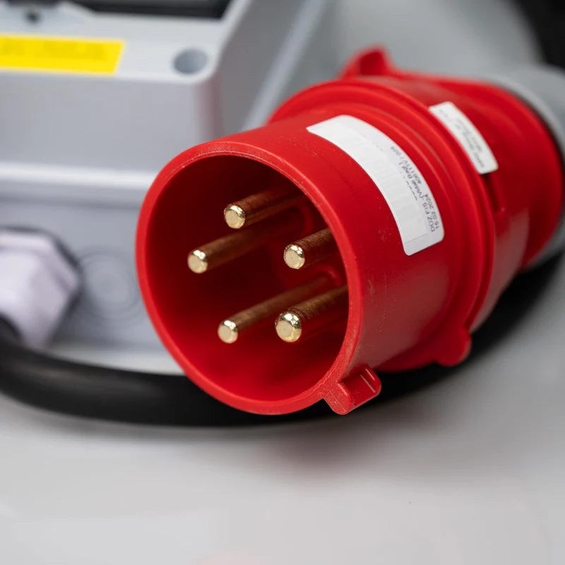 NAKA Stromzähler für Steckdose Digital Drehstromzähler 32A MID Geeicht 400V 1.5m 400V / 32A, 400V /