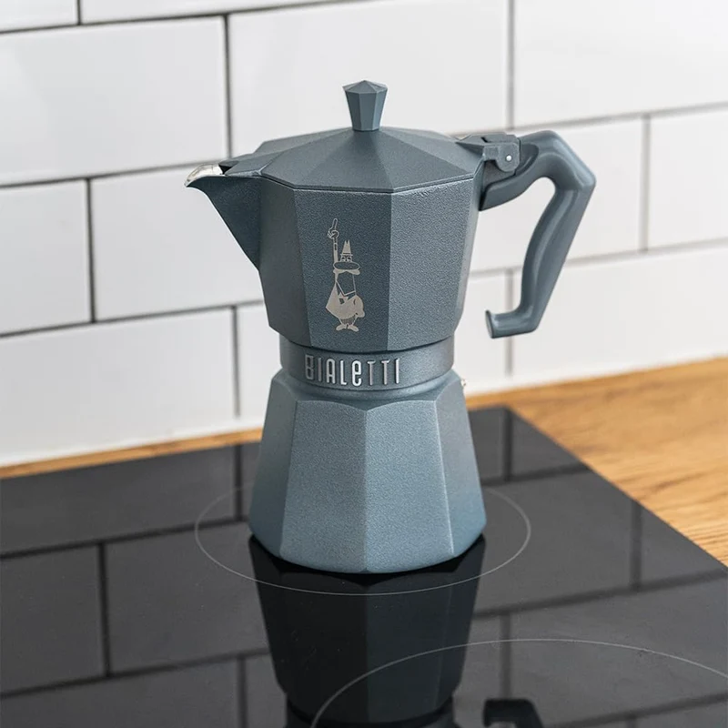 Bialetti Moka Exclusive Octagonal Induction – Espressokocher aus Aluminium und Stahl, Farben Silver
